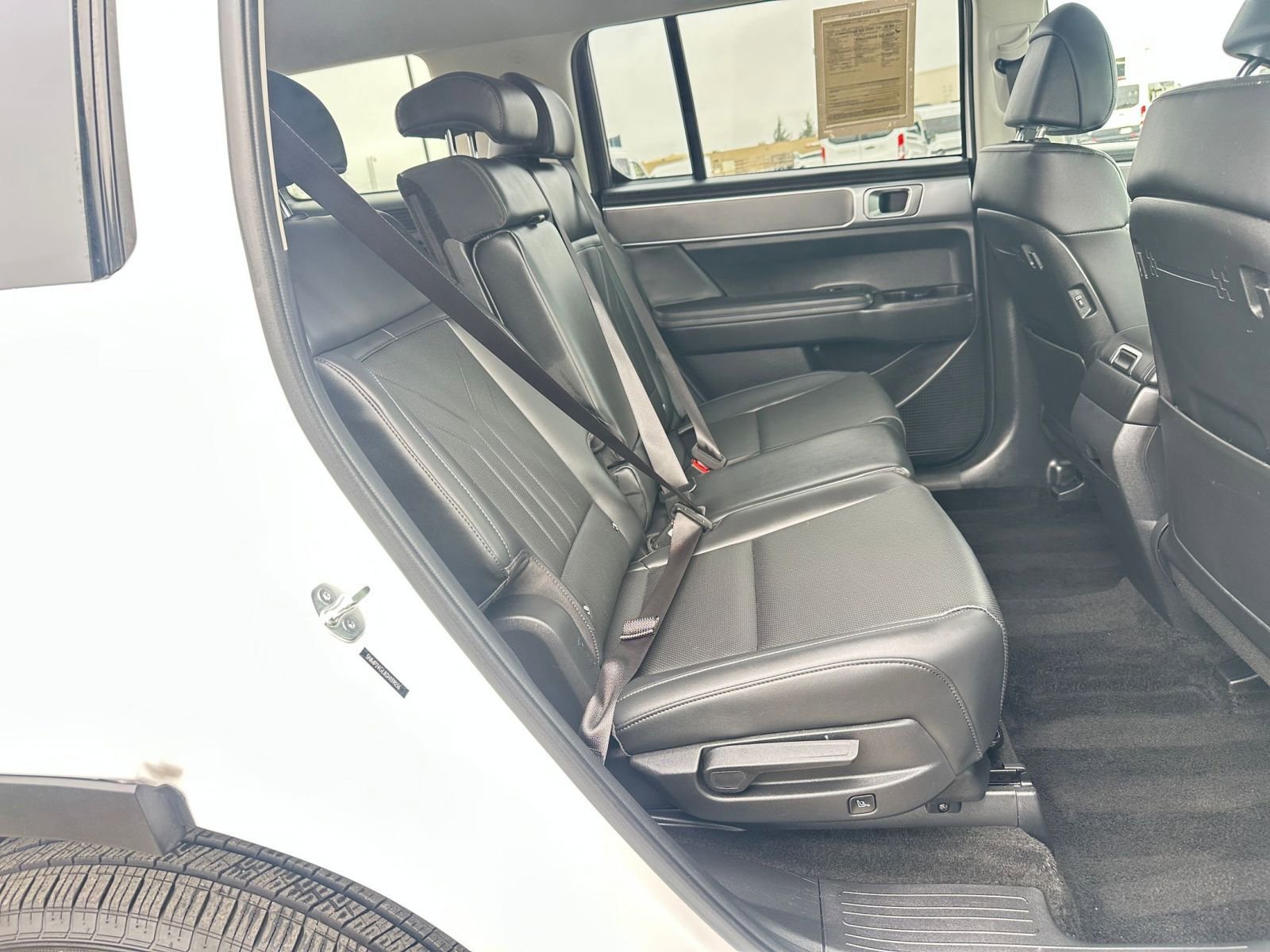 Used 2025 Hyundai Santa Fe SEL image 41