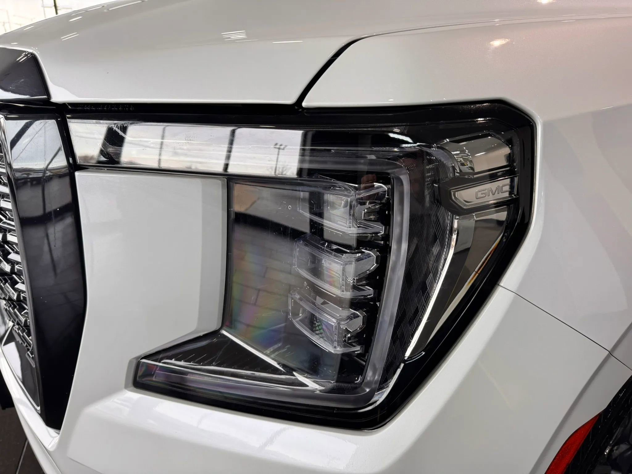 Used 2023 GMC Yukon Denali Ultimate AWD/4WD image 53