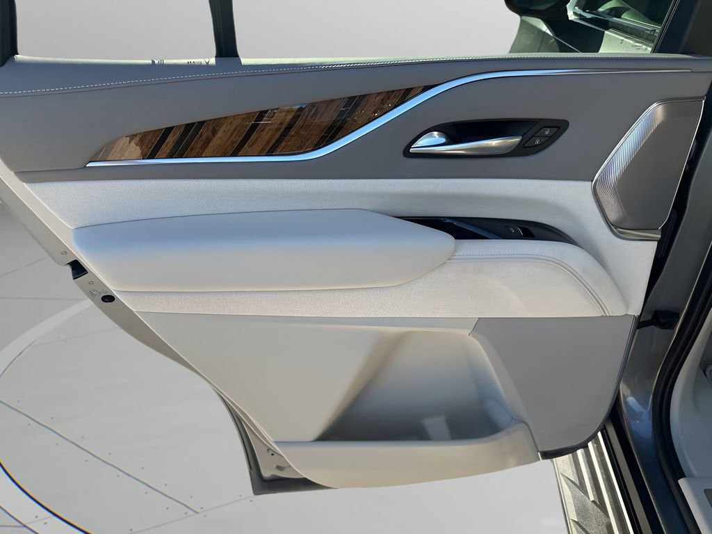 Certified 2022 Cadillac Escalade Sport Platinum image 18