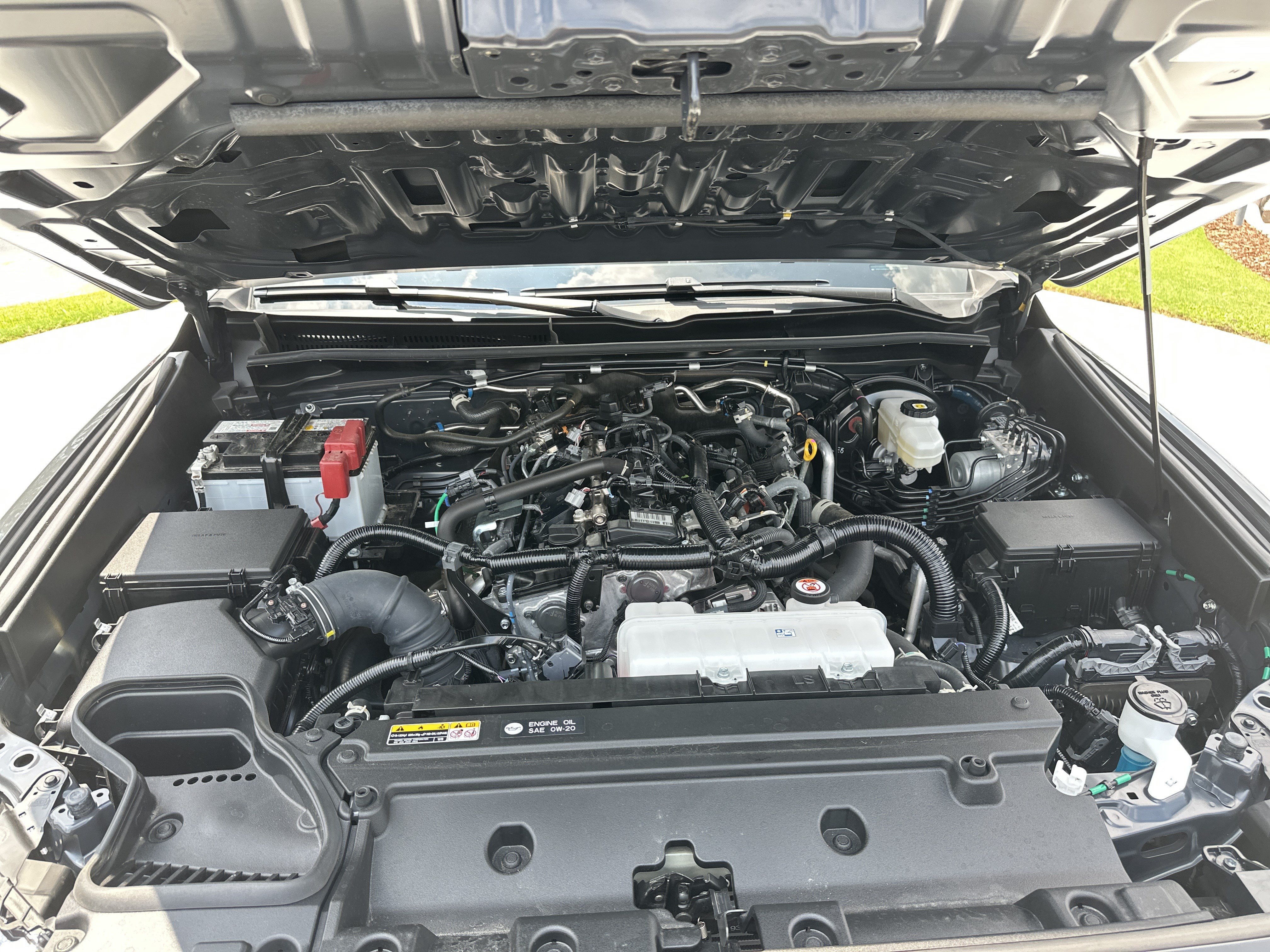 Certified 2025 Toyota 4Runner SR5 AWD/4WD image 34