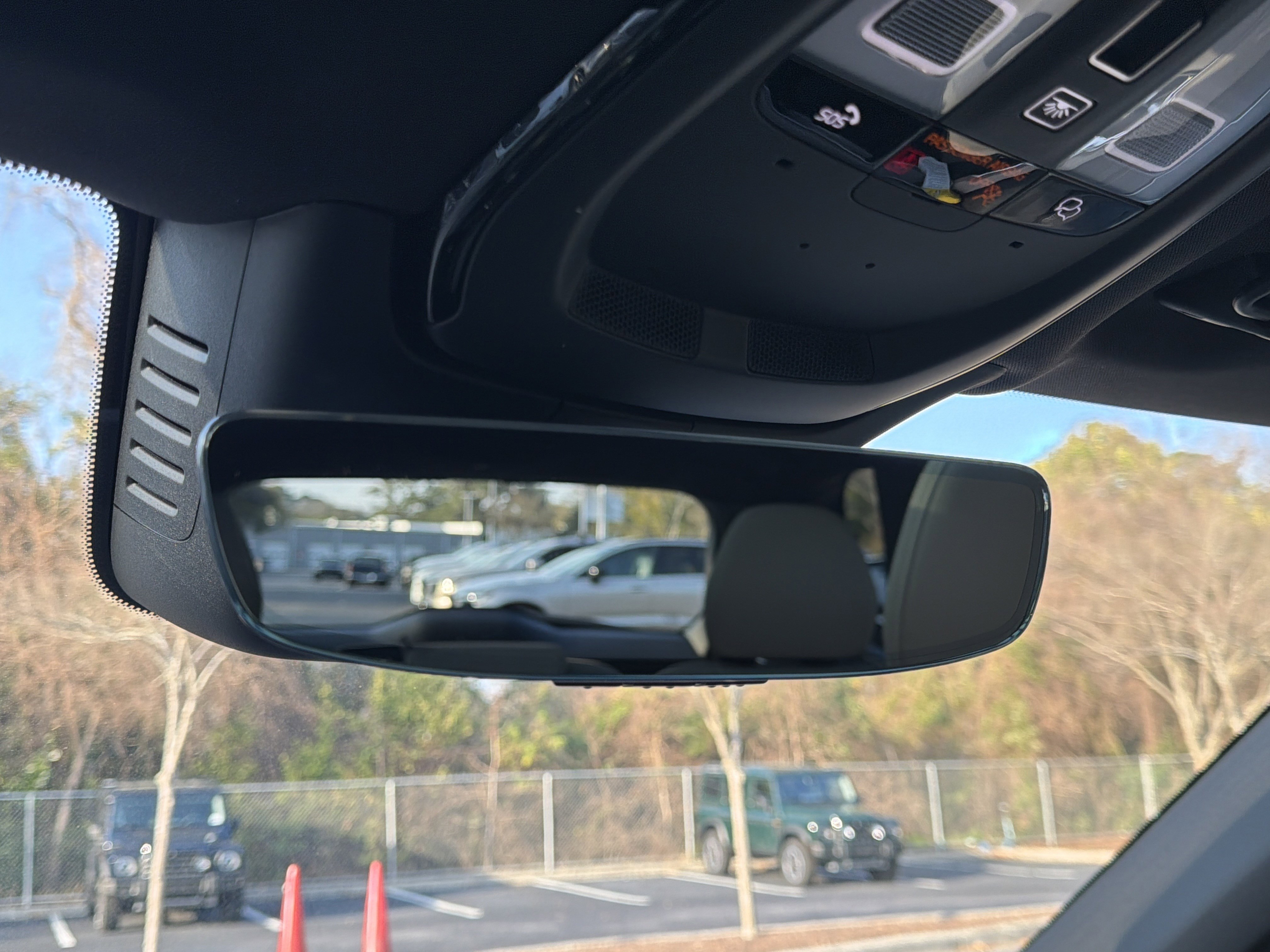 Used 2026 Volvo XC90 T8 Plus w/ Protection Package Premier image 27