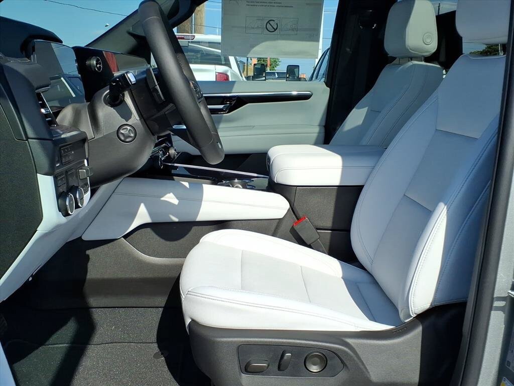 New 2026 Chevrolet Tahoe Premier AWD/4WD image 17