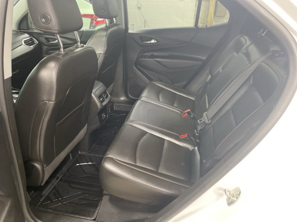 Used 2020 Chevrolet Equinox LT w/ Sport Edition AWD/4WD image 28