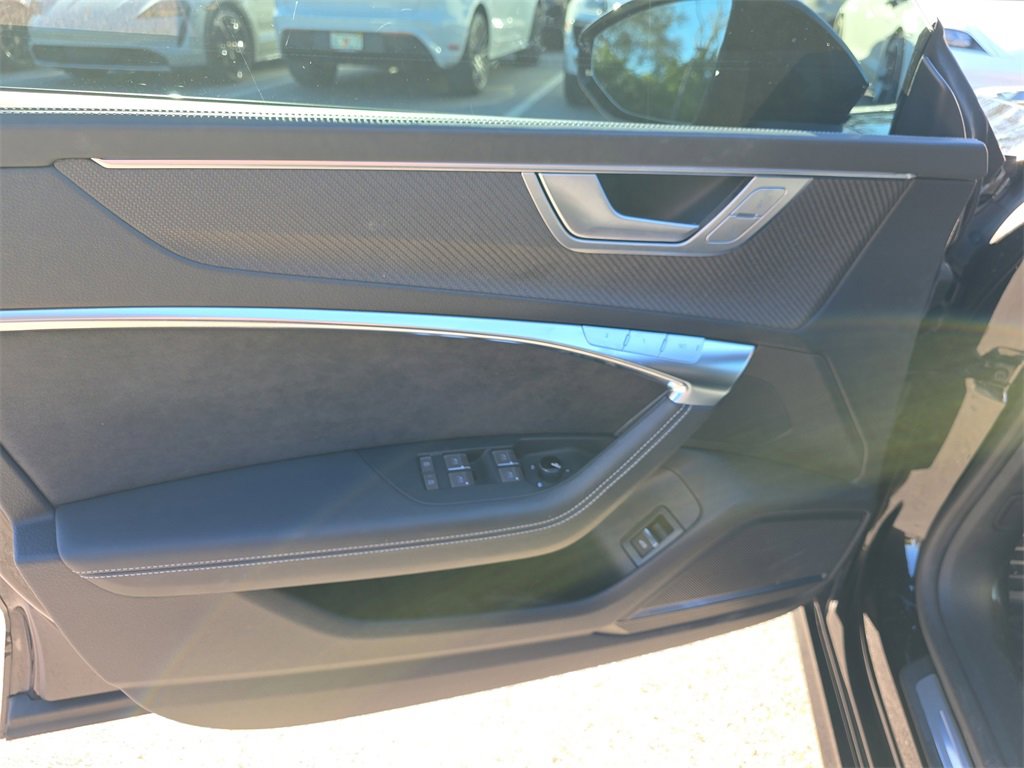 Used 2023 Audi S7 Premium Plus image 24