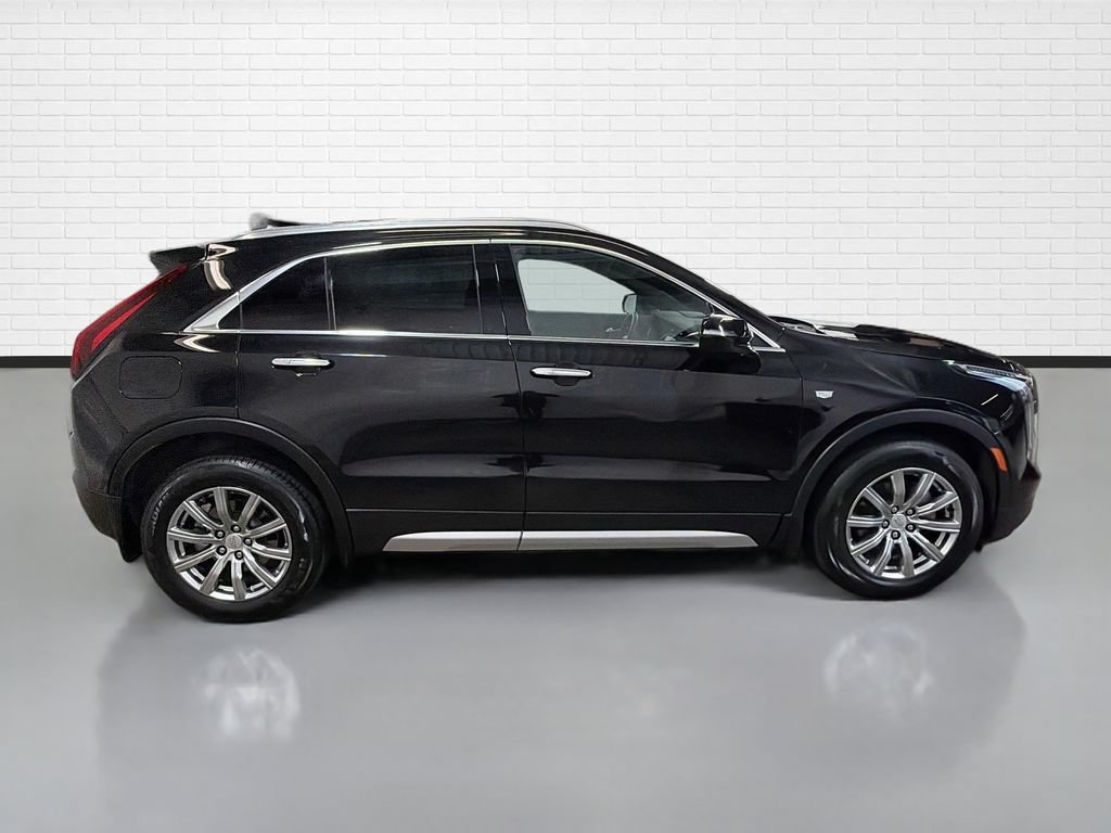 Used 2023 Cadillac XT4 Premium Luxury w/ Technology Package AWD/4WD image 10