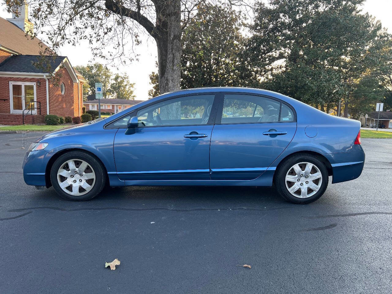 Used 2009 Honda Civic LX image 8