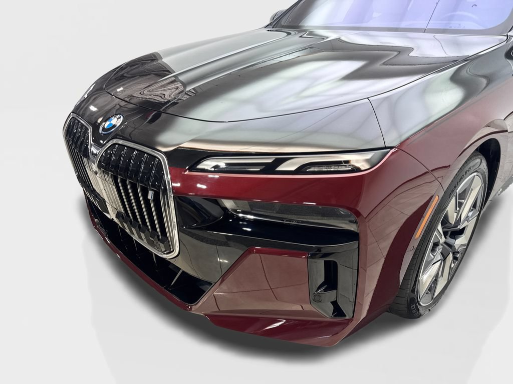 Used 2023 BMW i7 xDrive60 AWD/4WD image 16
