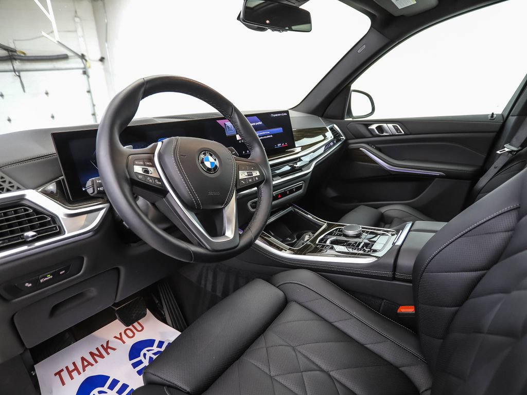Used 2024 BMW X5 xDrive40i AWD/4WD image 10