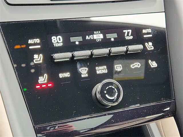 New 2025 Porsche Macan 4 Electric image 18