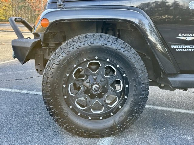 Used 2014 Jeep Wrangler Unlimited Sahara image 29