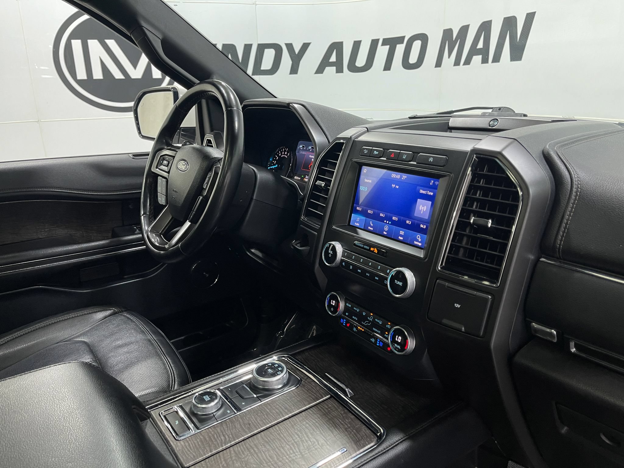 Used 2021 Ford Expedition Max Limited AWD/4WD image 20