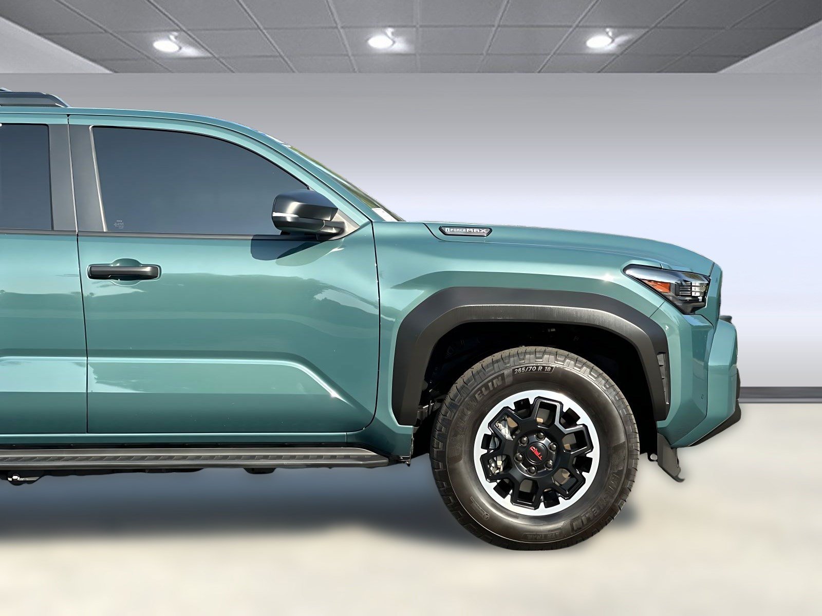 Used 2025 Toyota 4Runner TRD Off-Road AWD/4WD image 32