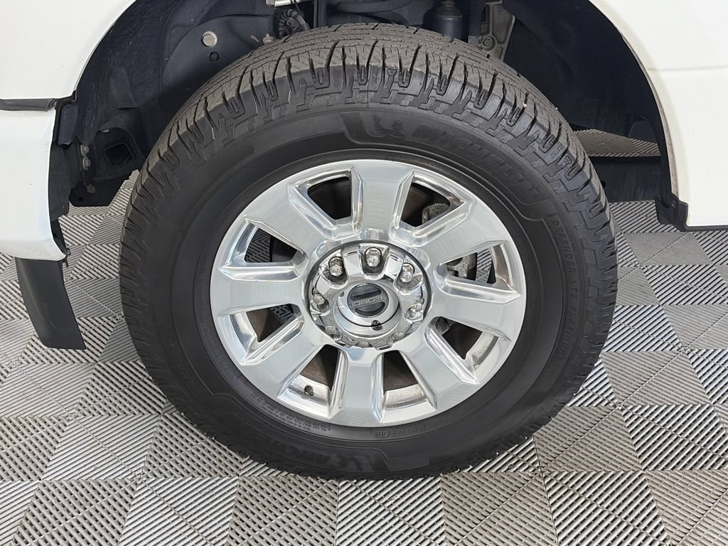Certified 2020 Ford F250 Platinum w/ FX4 Off-Road Package AWD/4WD image 8