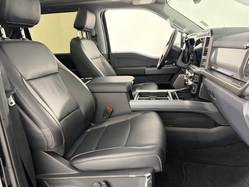 Used 2023 Ford F350 Lariat w/ Lariat Ultimate Package AWD/4WD image 32