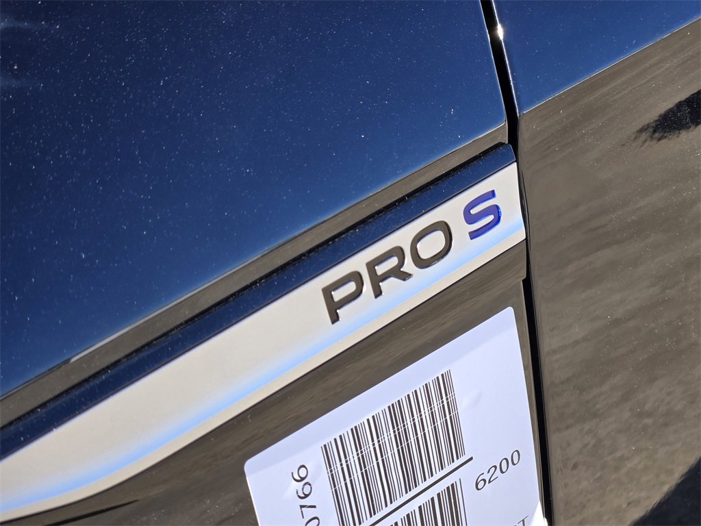 New 2025 Volkswagen ID.4 Pro S image 8