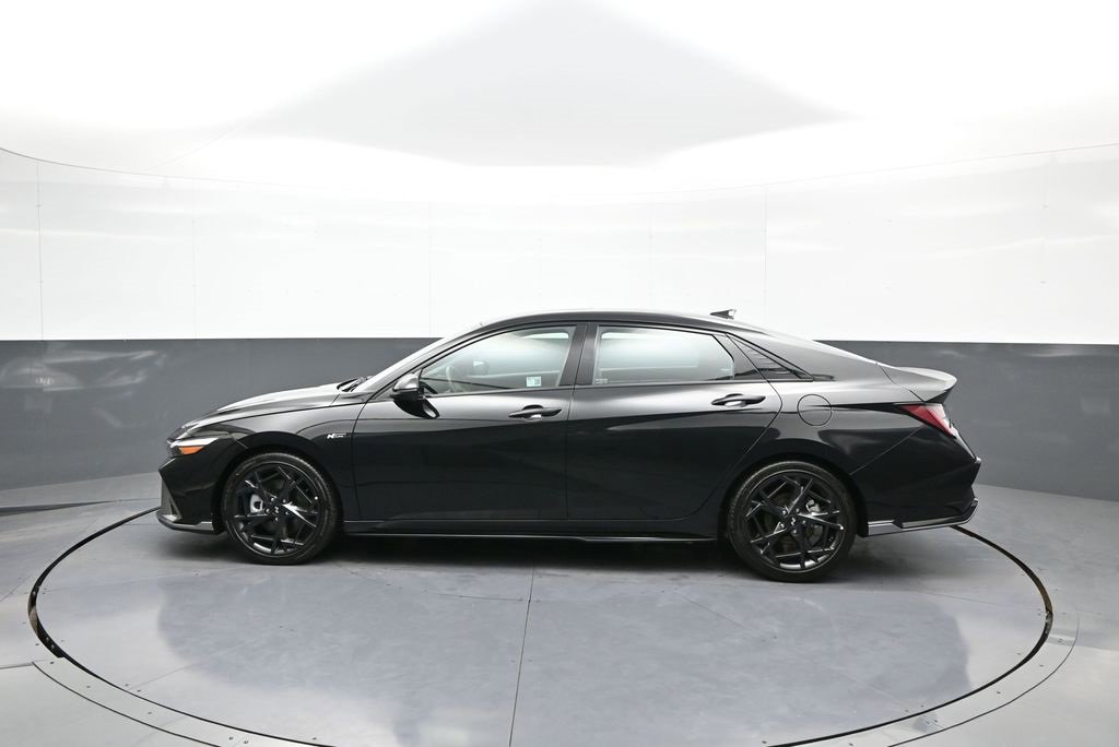 Used 2025 Hyundai Elantra N Line image 9