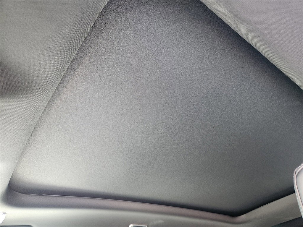 New 2026 Cadillac Vistiq Sport image 19