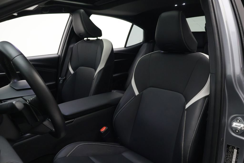 Certified 2025 Toyota Camry SE w/ Convenience Package image 13