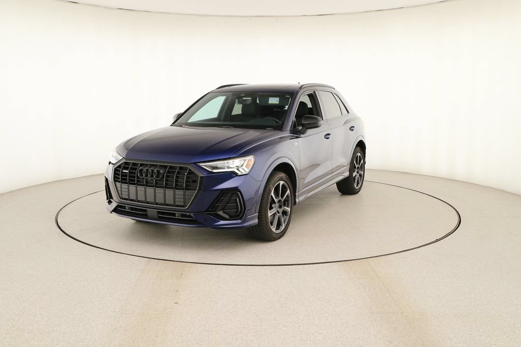 Certified 2025 Audi Q3 2.0T Premium Plus w/ Premium Plus Package AWD/4WD image 12