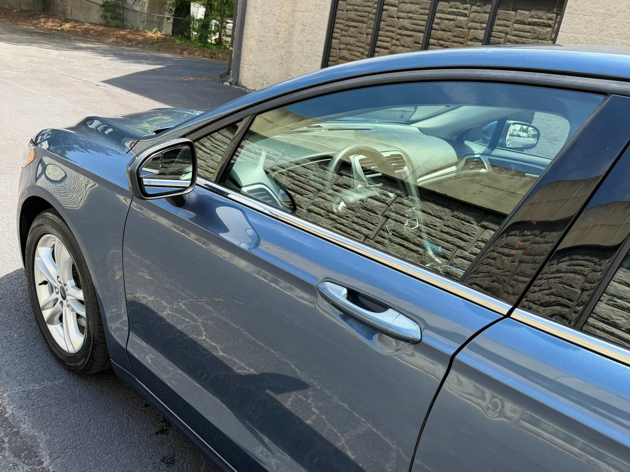 Used 2018 Ford Fusion SE w/ Fusion SE Technology Package FWD image 36