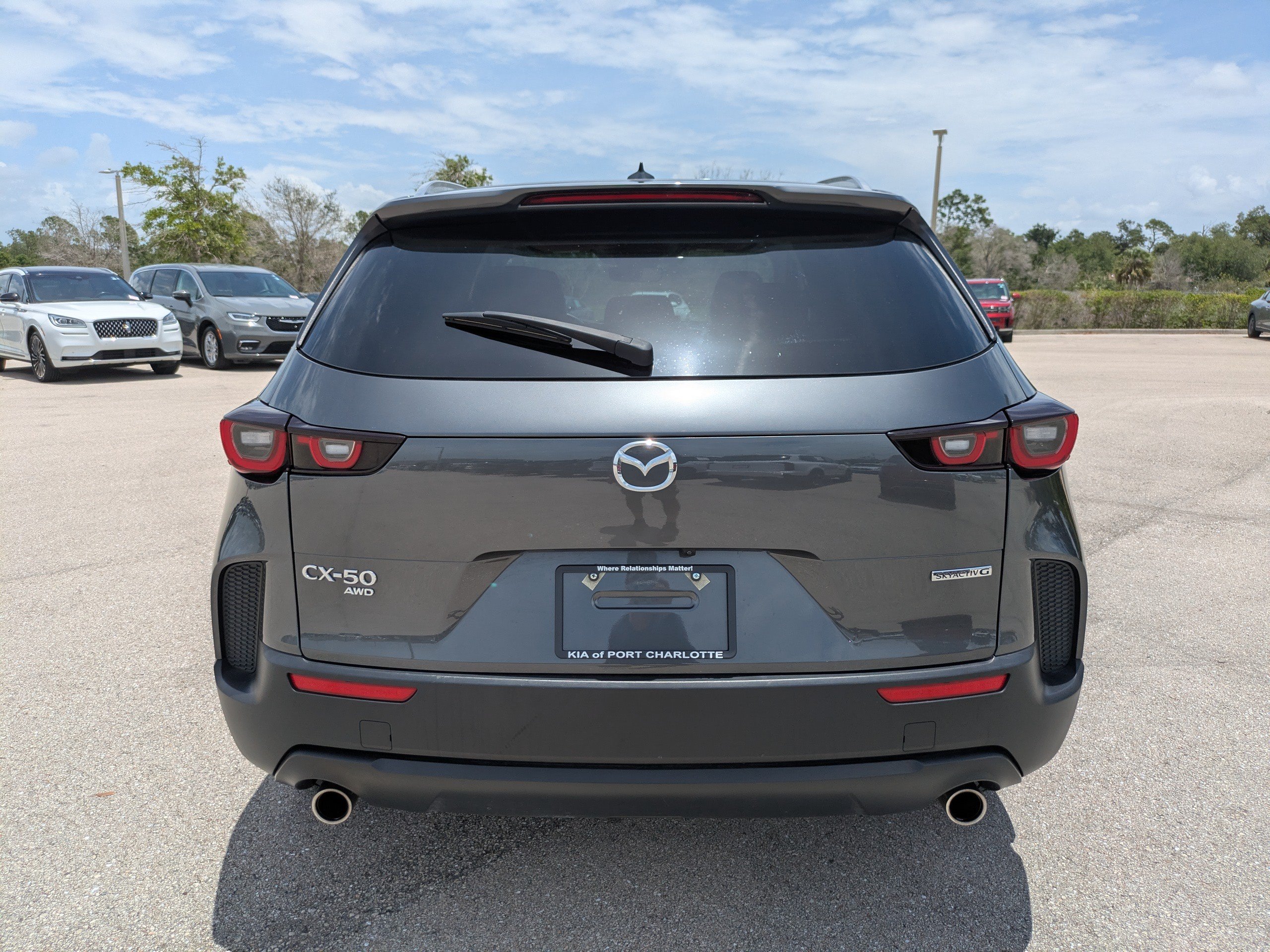 Used 2025 MAZDA CX-50 AWD 2.5 S w/ Premium Plus Pkg image 5