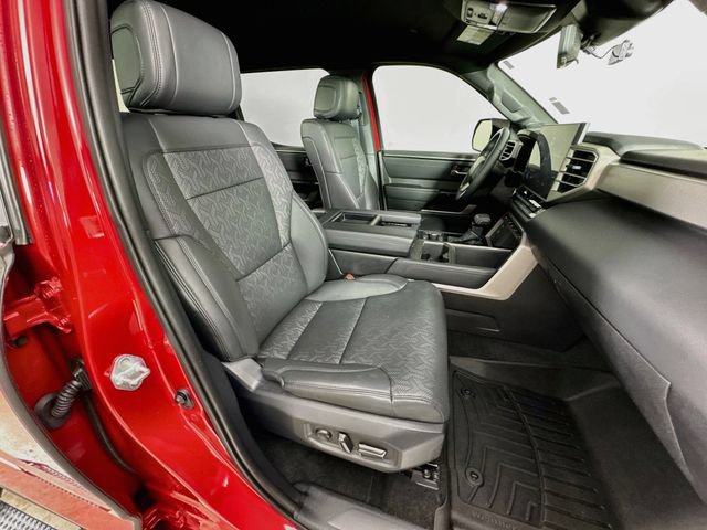Used 2025 Toyota Tundra Limited w/ TRD Off-Road Package AWD/4WD image 33