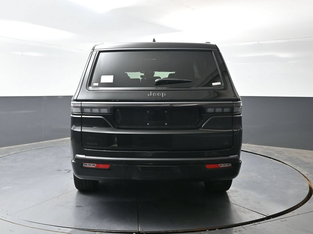 New 2026 Jeep Grand Wagoneer 4WD image 8