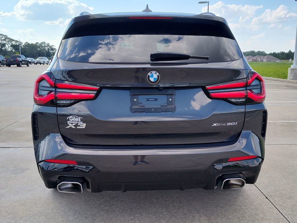 Used 2024 BMW X3 xDrive30i w/ M Sport Package image 5