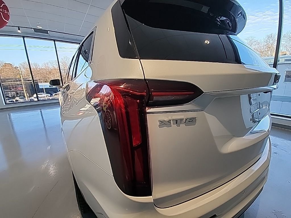 Used 2020 Cadillac XT6 Premium Luxury image 15