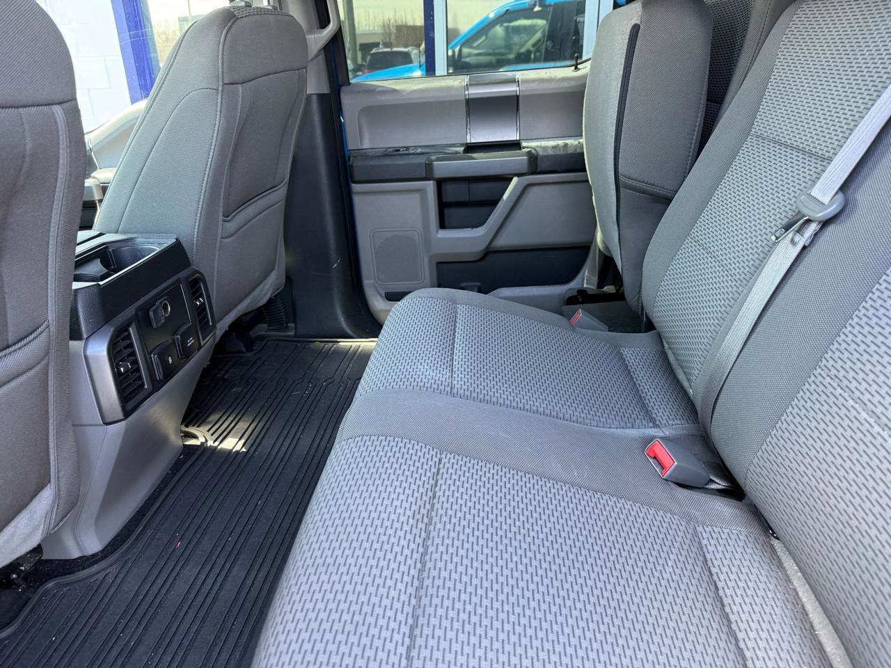 Used 2019 Ford F150 XLT w/ Equipment Group 302A Luxury AWD/4WD image 9