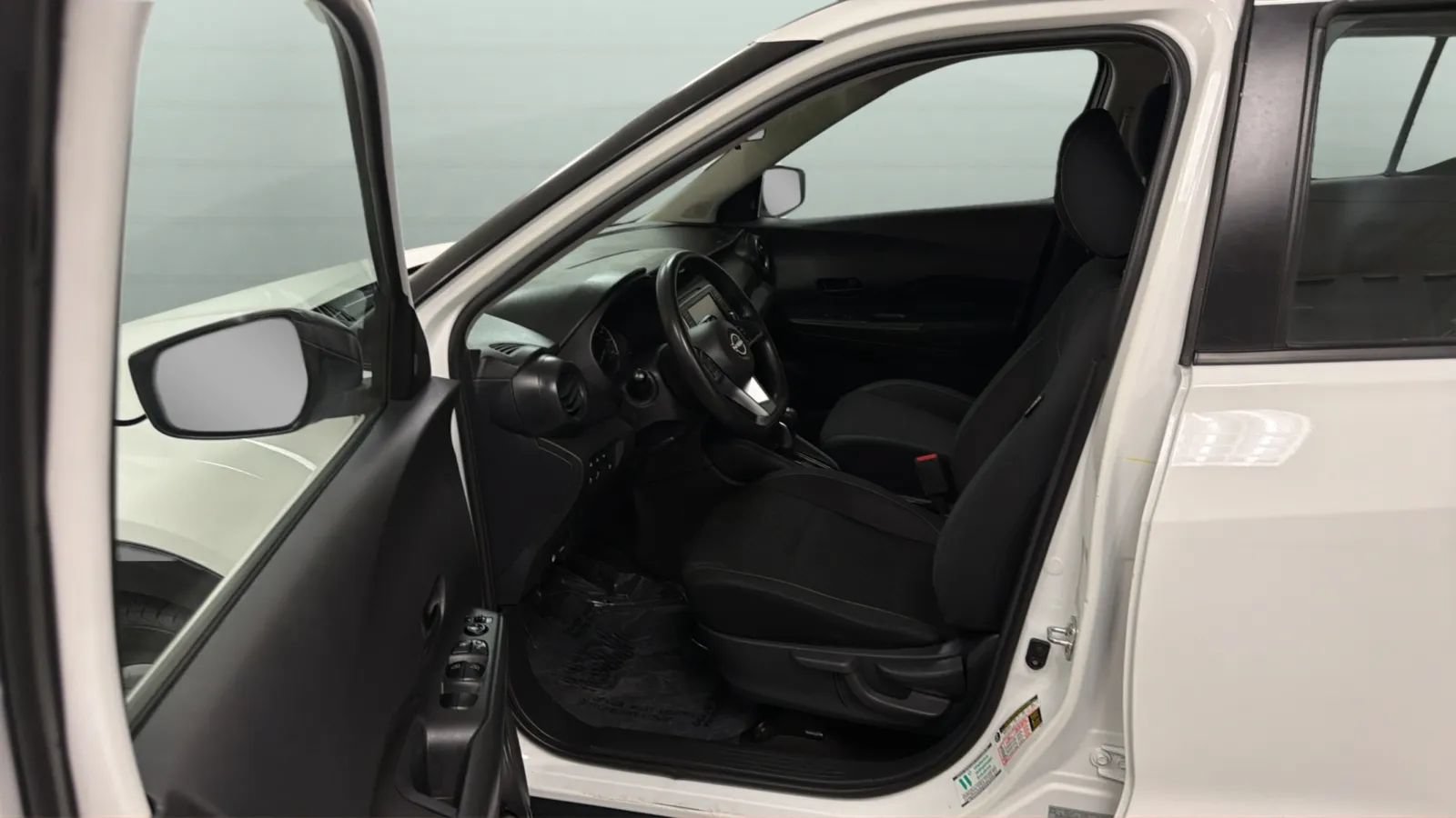 Used 2022 Nissan Kicks S FWD image 21