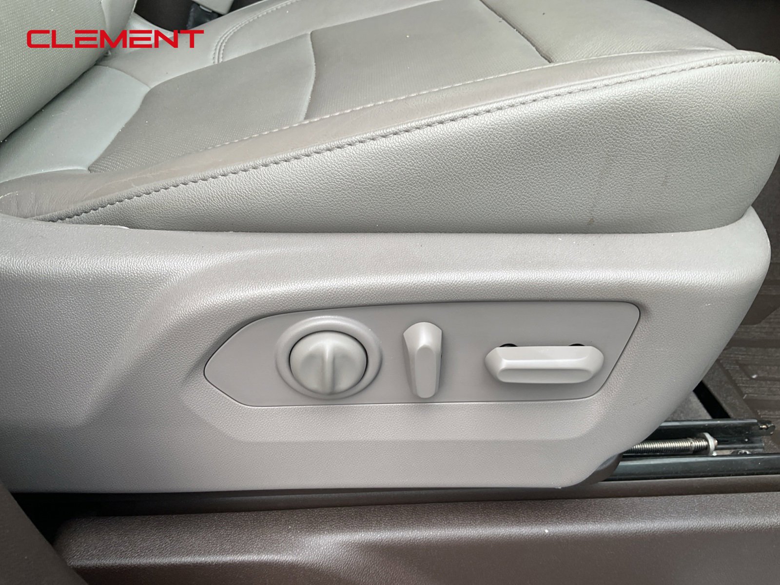 Used 2020 GMC Sierra 2500 SLT image 54