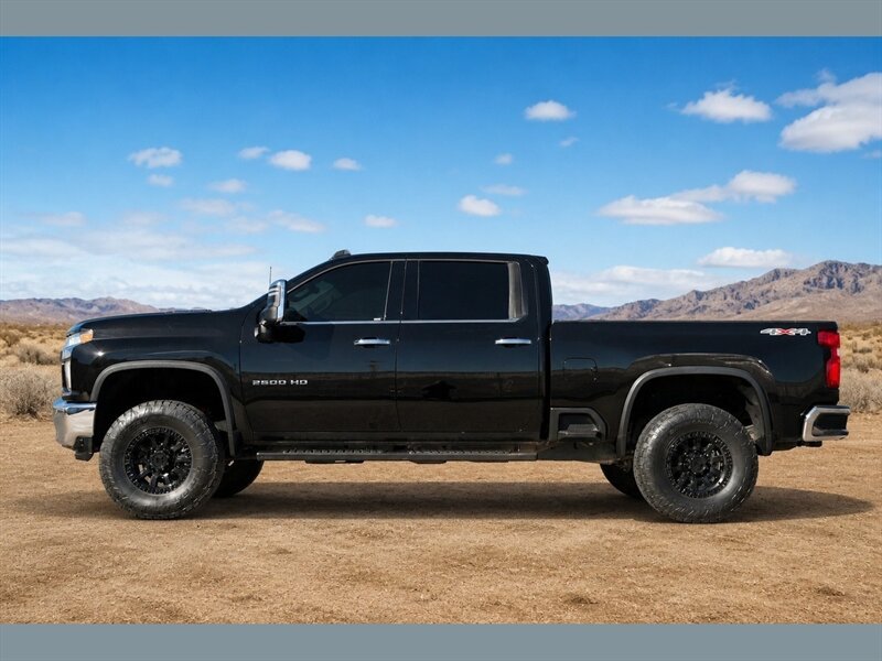 Used 2021 Chevrolet Silverado 2500 LTZ AWD/4WD image 7