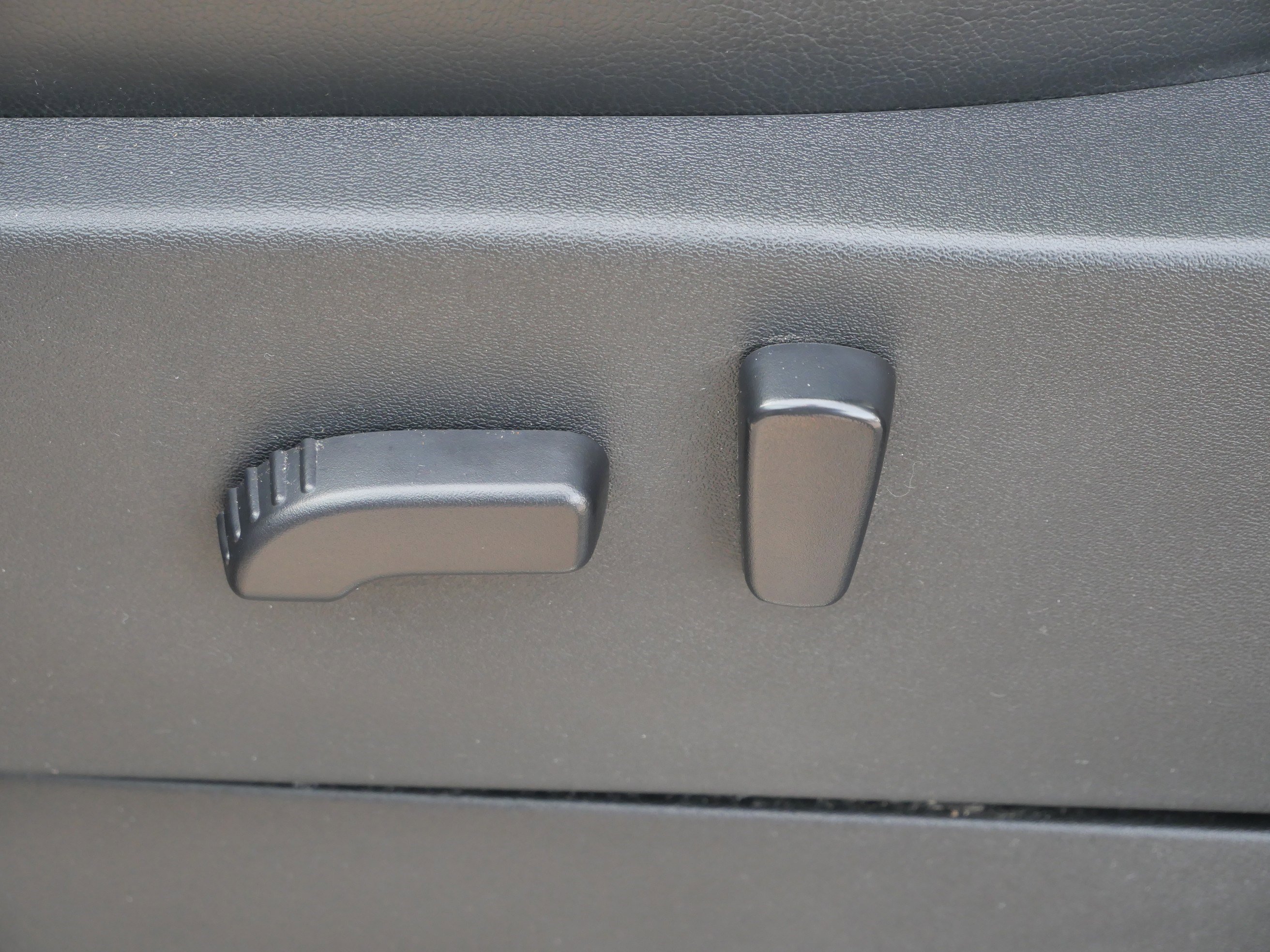 Used 2023 Nissan Frontier PRO-4X w/ Pro-4X Premium Package image 20