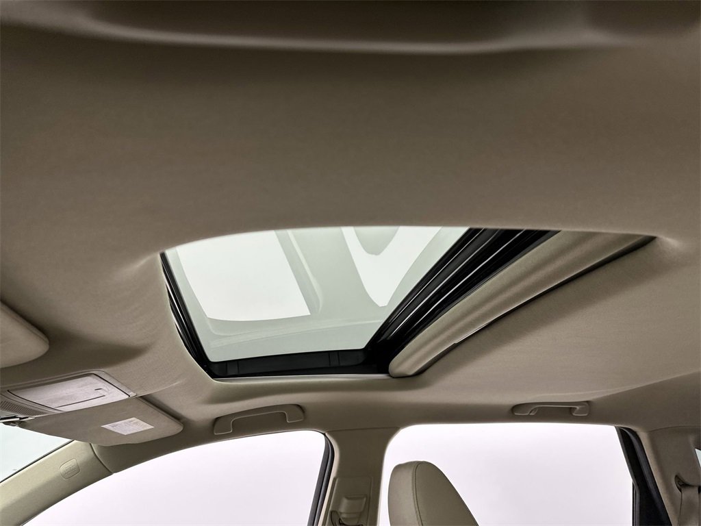 Used 2018 Acura MDX SH-AWD w/ Technology Package image 22