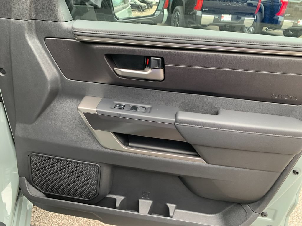 New 2026 Toyota Tundra SR5 AWD/4WD image 19