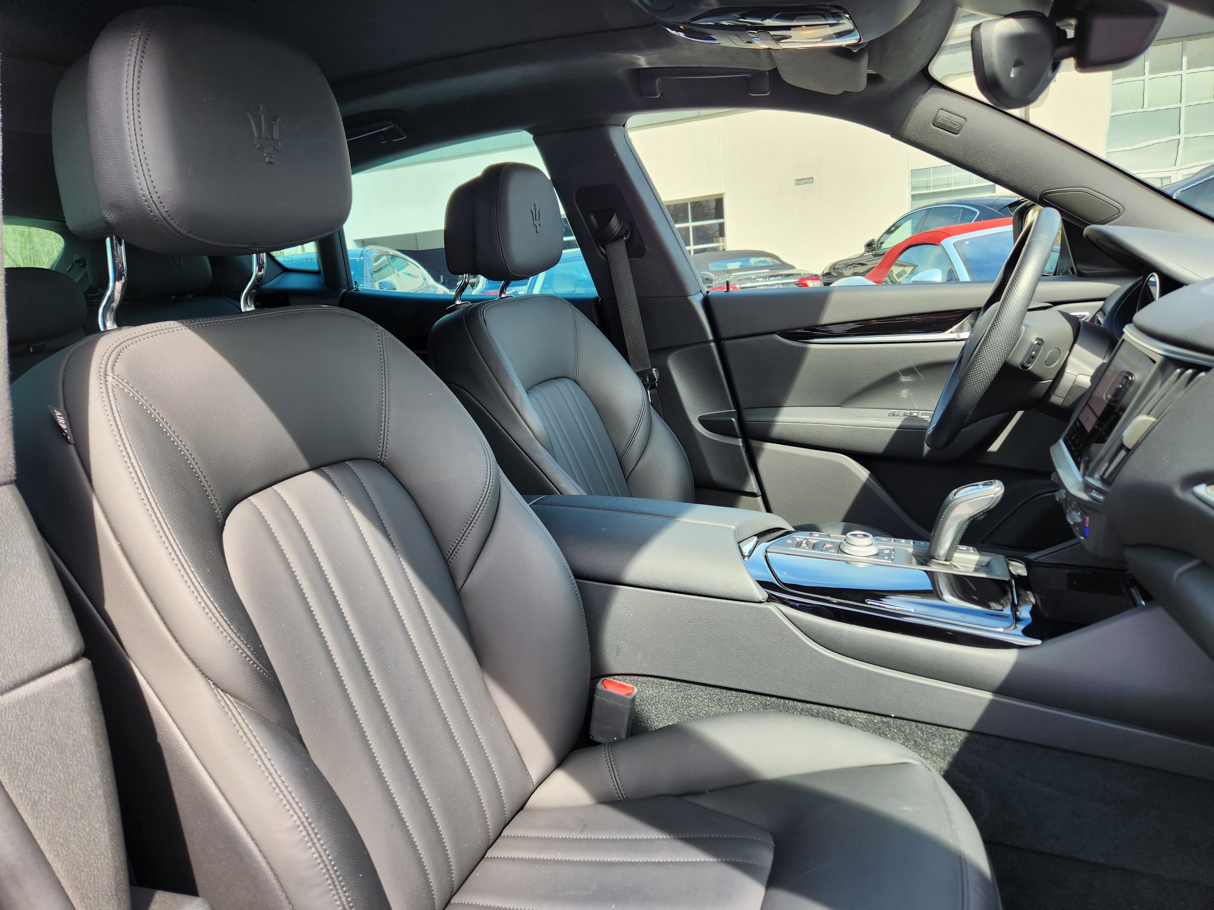Used 2023 Maserati Levante GT image 20