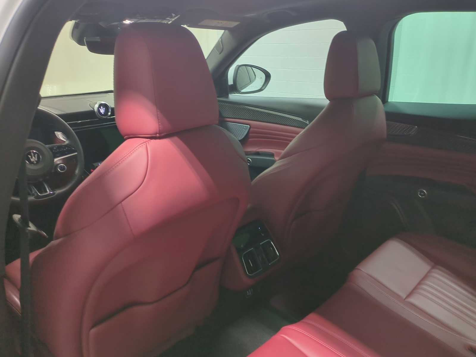 Used 2023 Maserati Grecale Modena image 10