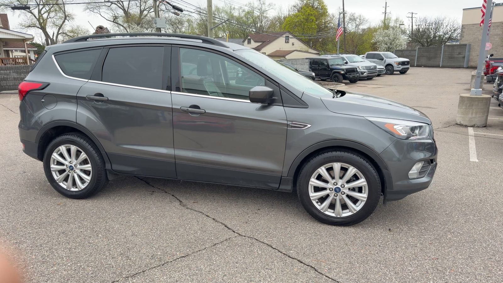 Used 2019 Ford Escape SEL AWD/4WD image 12
