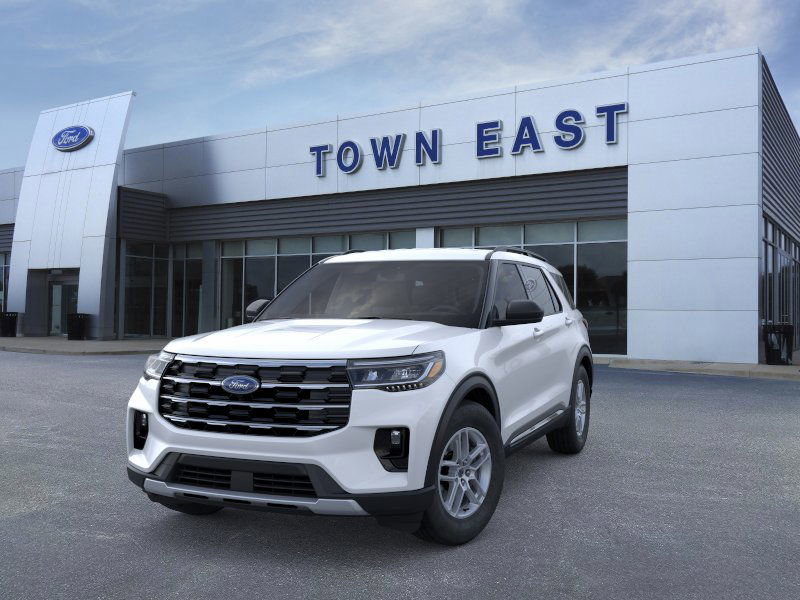 New 2025 Ford Explorer Active image 2