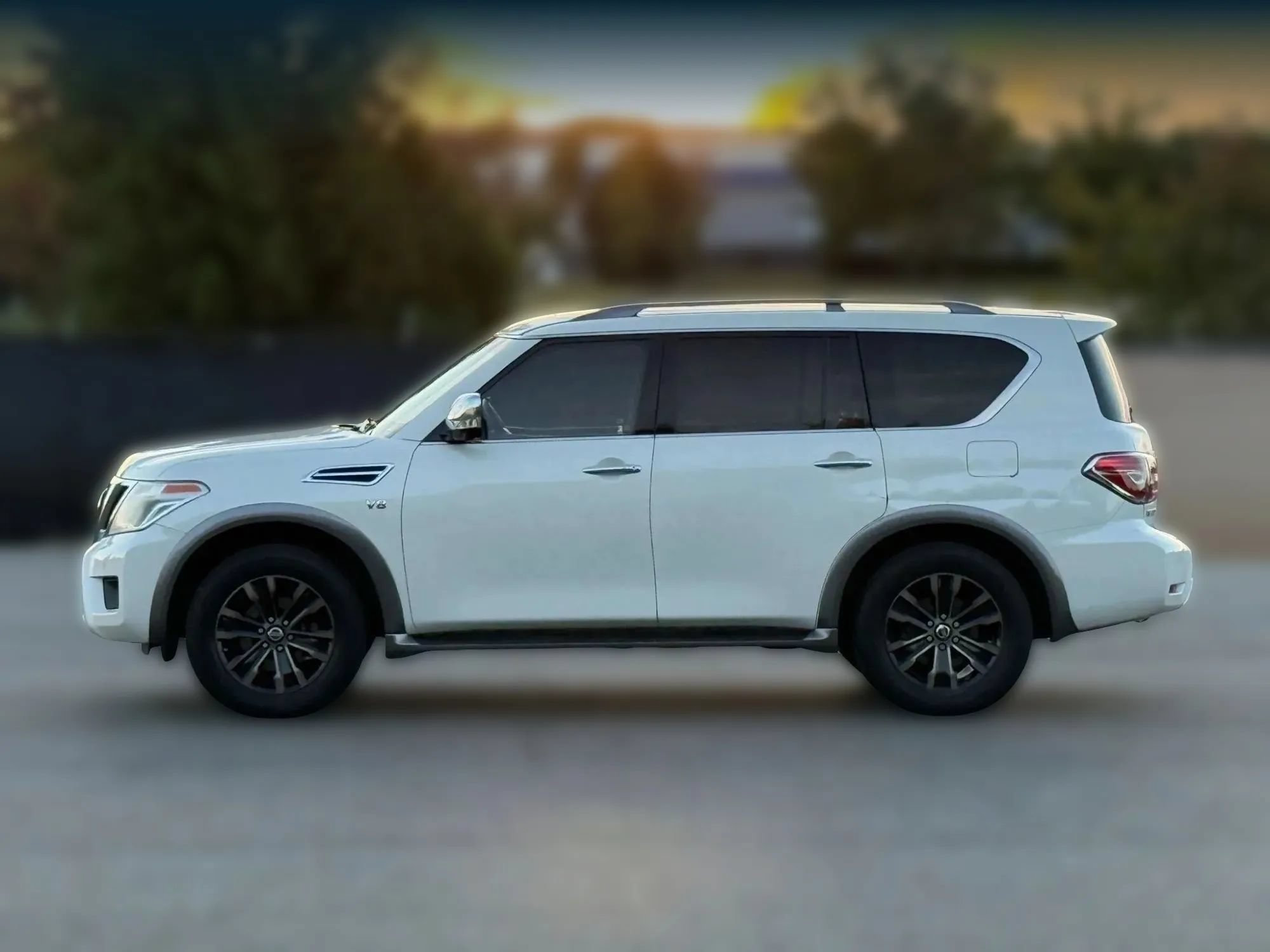 Used 2017 Nissan Armada Platinum RWD image 8