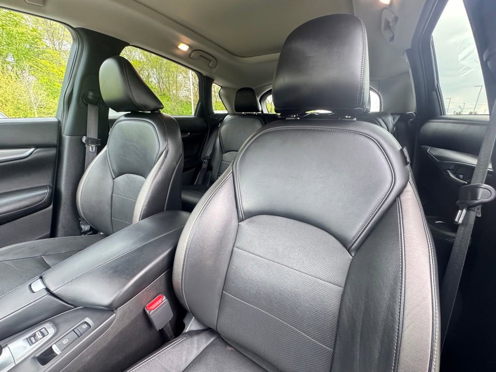 Used 2023 INFINITI QX50 Luxe AWD/4WD image 21