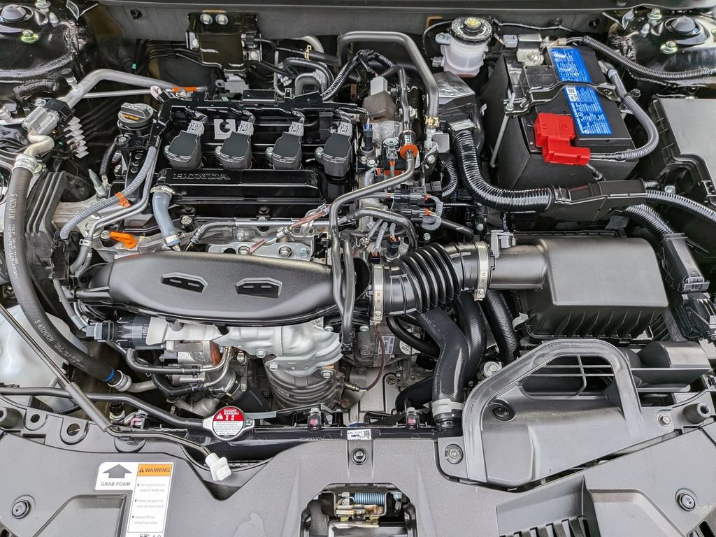 Used 2025 Honda Accord LX image 32