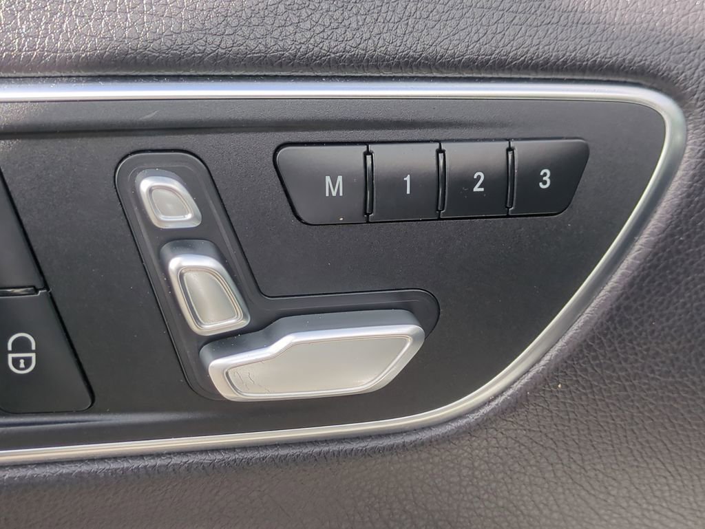 Used 2019 Mercedes-Benz GLA 250 image 22