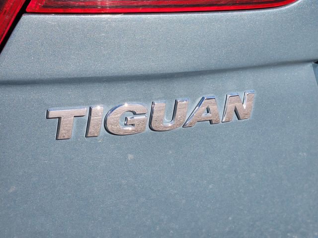 Used 2021 Volkswagen Tiguan SE image 18