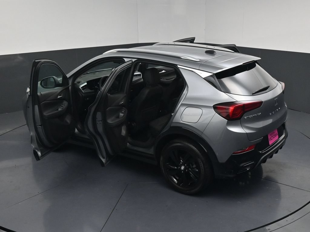 Used 2026 Buick Encore GX Sport Touring FWD image 21
