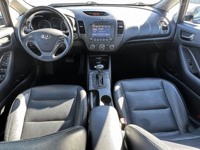 Used 2016 Kia Forte EX w/ EX Premium Package FWD image 11