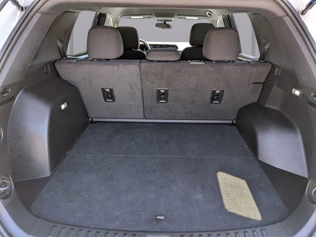 Used 2025 GMC Terrain Elevation image 14