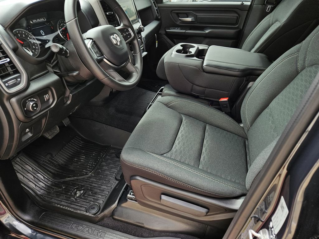 New 2026 RAM 1500 Classic Warlock image 12