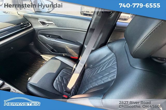 Used 2024 Kia Sportage X-Line AWD/4WD image 11